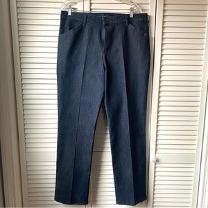 LEE Women’s Relaxed Fit Straight Leg Mid Rise Jeans Size 14 M